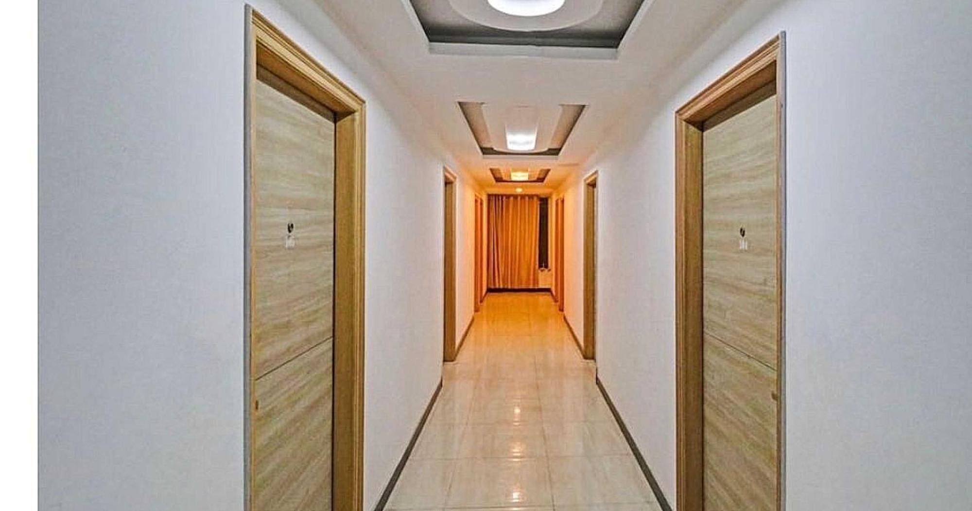 Super Hotel O Mahal New Delhi Ngoại thất bức ảnh