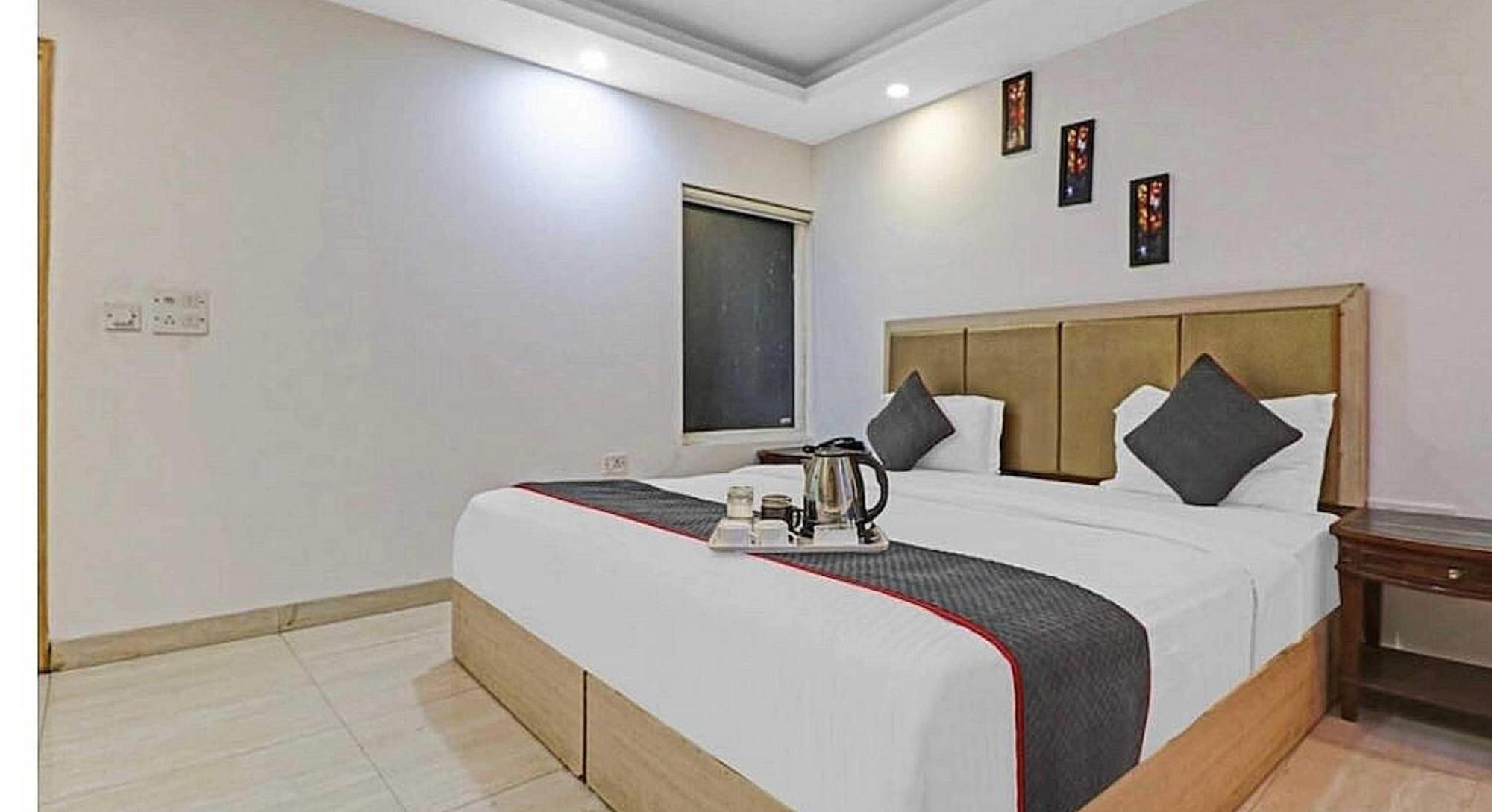 Super Hotel O Mahal New Delhi Ngoại thất bức ảnh