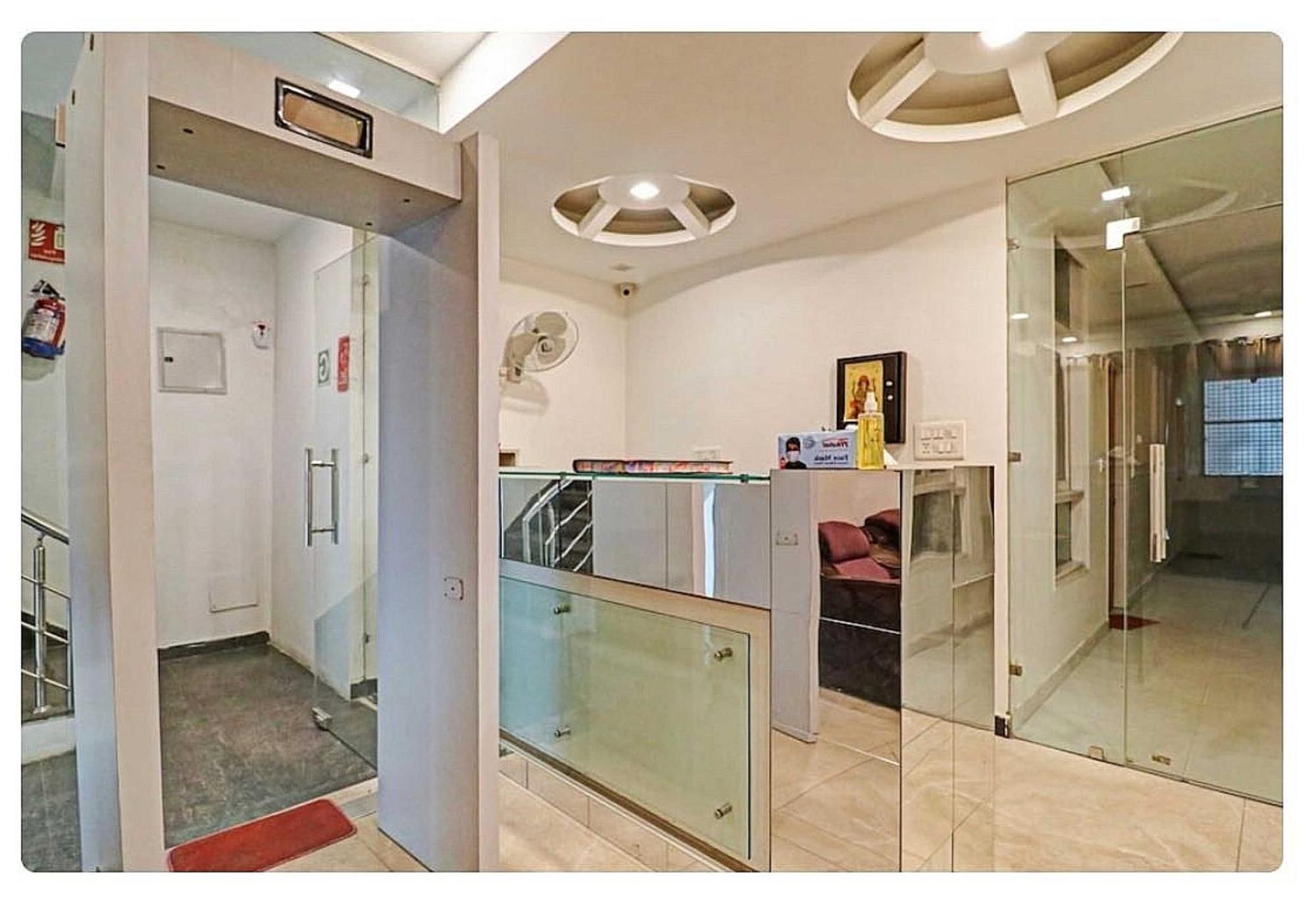 Super Hotel O Mahal New Delhi Ngoại thất bức ảnh
