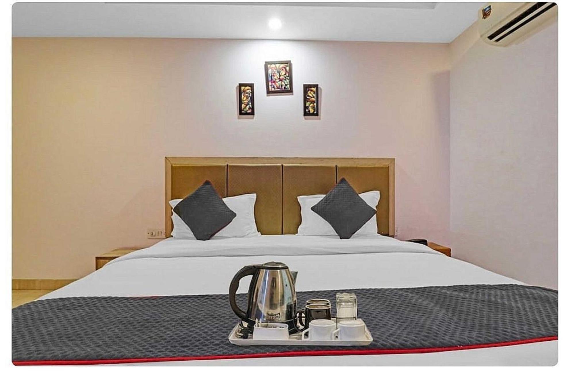 Super Hotel O Mahal New Delhi Ngoại thất bức ảnh