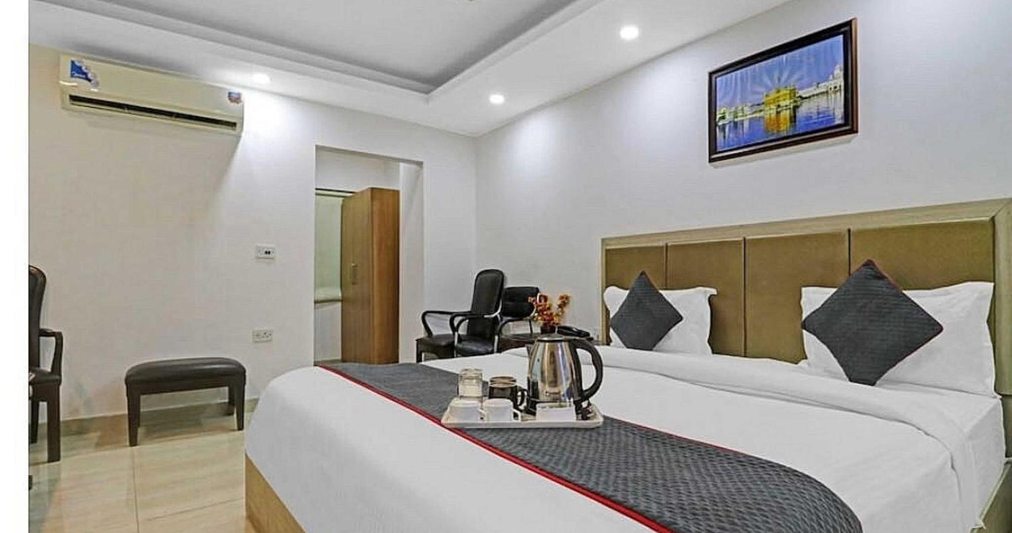 Super Hotel O Mahal New Delhi Ngoại thất bức ảnh